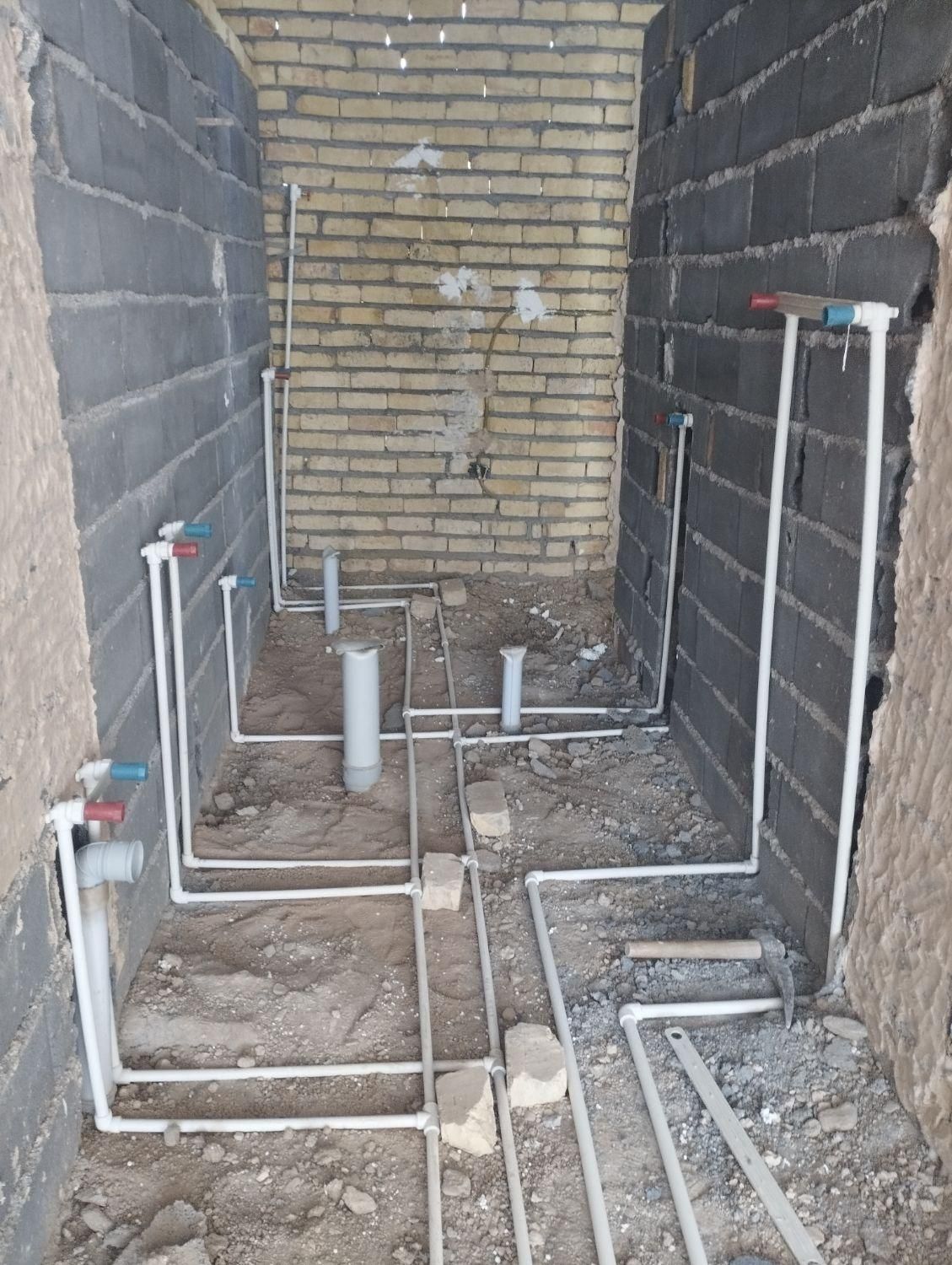 تاسیسات و لوله کشی|خدمات پیشه و مهارت|خمین, |دیوار