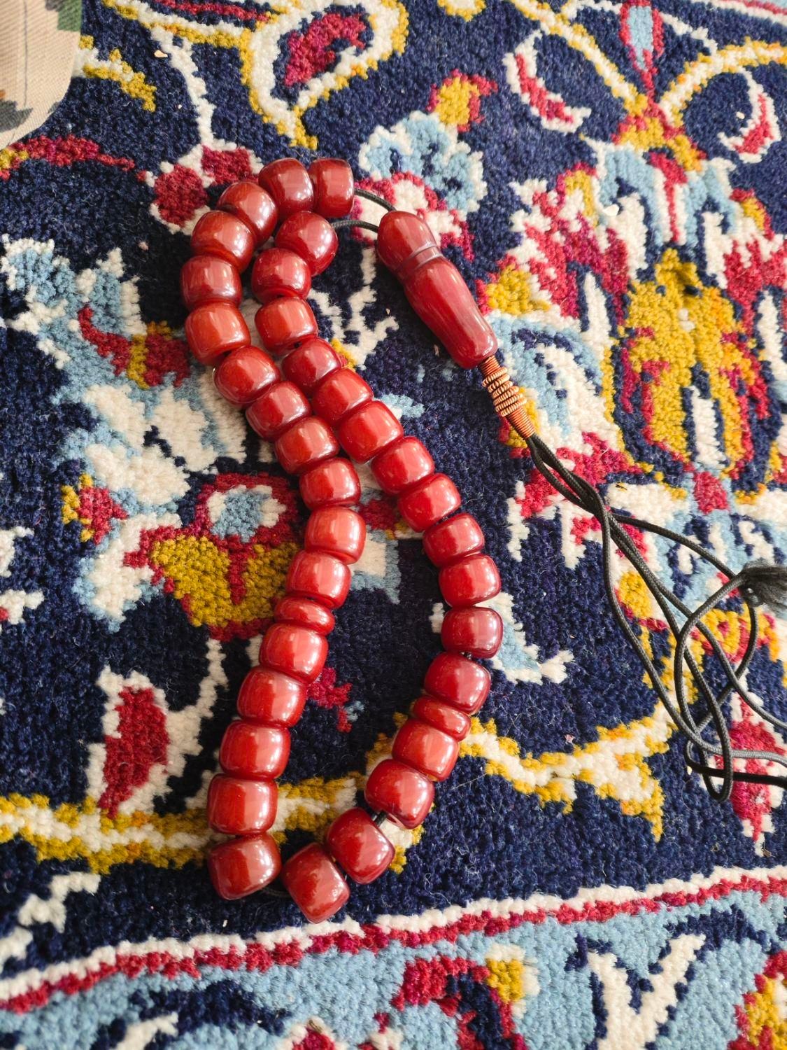 تسبیح گمشده|اشیا|کرمانشاه, |دیوار