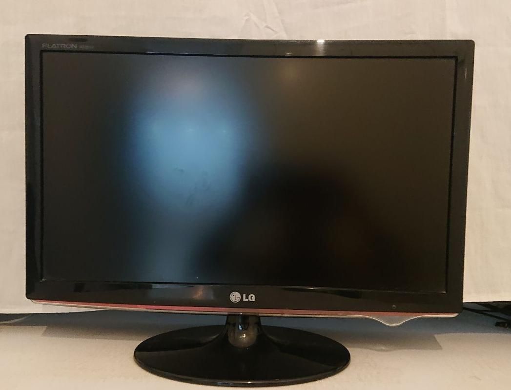مانیتور ال‌جی 22 اینچ (LG)|قطعات و لوازم جانبی رایانه|تهران, وردآورد|دیوار
