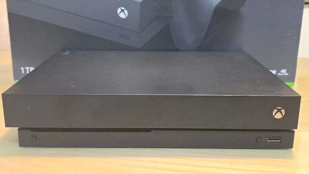 Xbox one X|کنسول، بازی ویدئویی و آنلاین|مشهد, استاد یوسفی (شهرک غرب)|دیوار