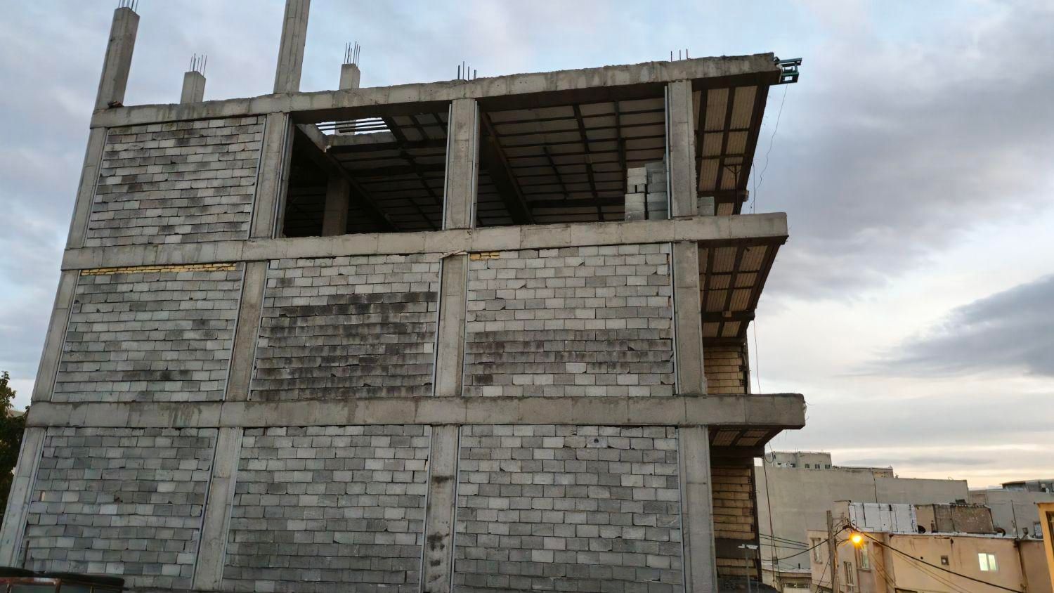 پیش فروش  ساختمان کوچمشکی اول جنوبی(بنایی)|پیش‌فروش املاک|زنجان, |دیوار