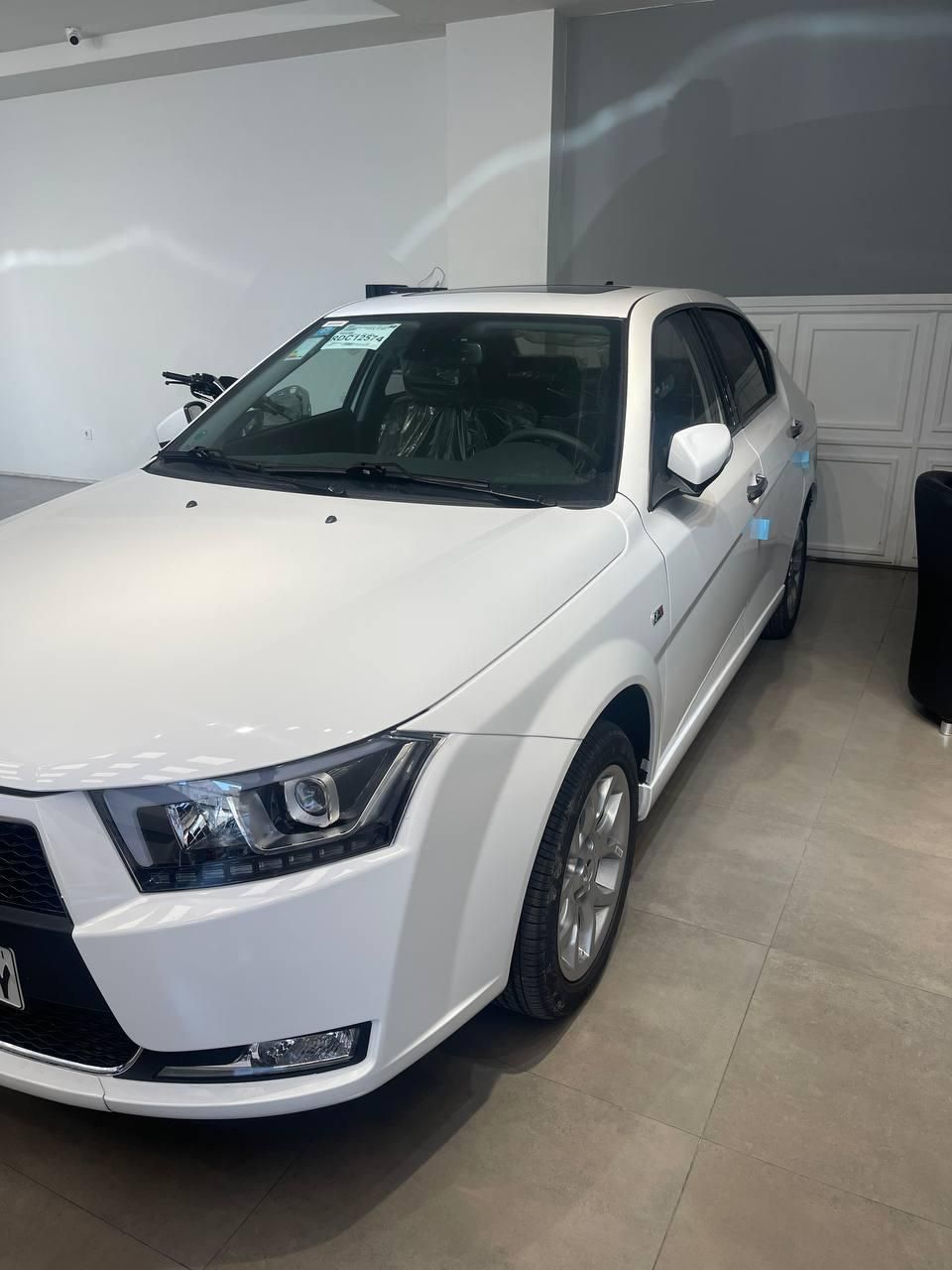 دنا پلاس اتومات آپشنال سفید (صفر ۴۰۴)|خودرو سواری و وانت|تهران, قیطریه|دیوار