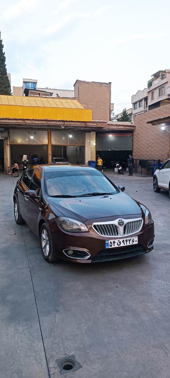 برلیانس H330 اتوماتیک 1500cc، مدل ۱۳۹۵|خودرو سواری و وانت|تهران, پیروزی|دیوار