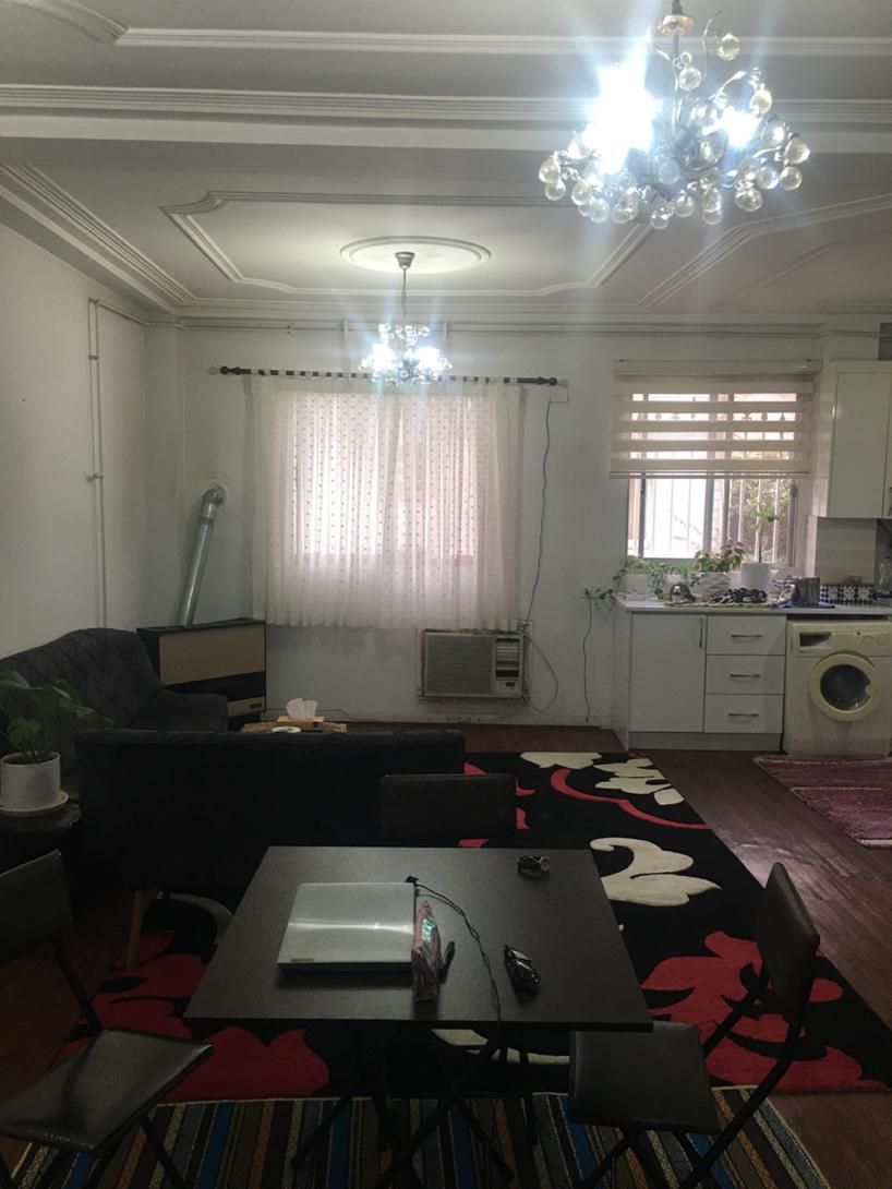 ۸۳ متر ، ط اول ، پارکینگ اختصاصی ، منظریه ، ولیعصر|فروش آپارتمان|رشت, منظریه|دیوار