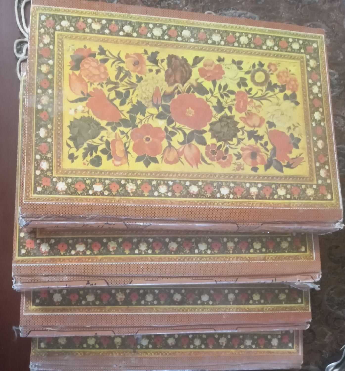 ۴ جلد کتاب اصول کافی|کتاب و مجله مذهبی|تهران, نارمک|دیوار