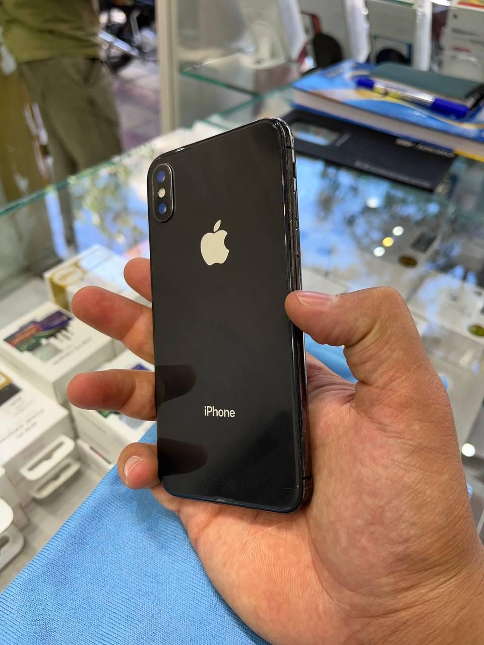 اپل iPhone X با حافظهٔ ۲۵۶ گیگابایت|موبایل|مشهد, طلاب|دیوار