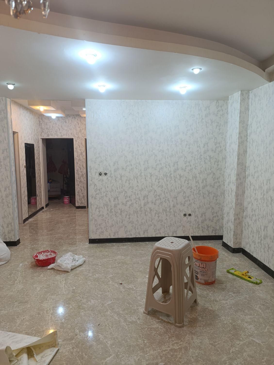 نصاب کاغذ دیواری|خدمات پیشه و مهارت|اهواز, زیتون کارمندی|دیوار