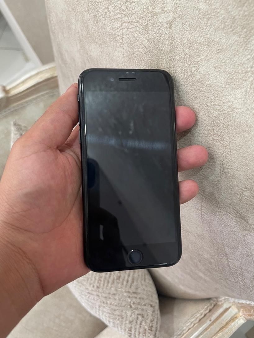 اپل iPhone SE (2020) با حافظهٔ ۱۲۸ گیگابایت|موبایل|تهران, دیلمان|دیوار
