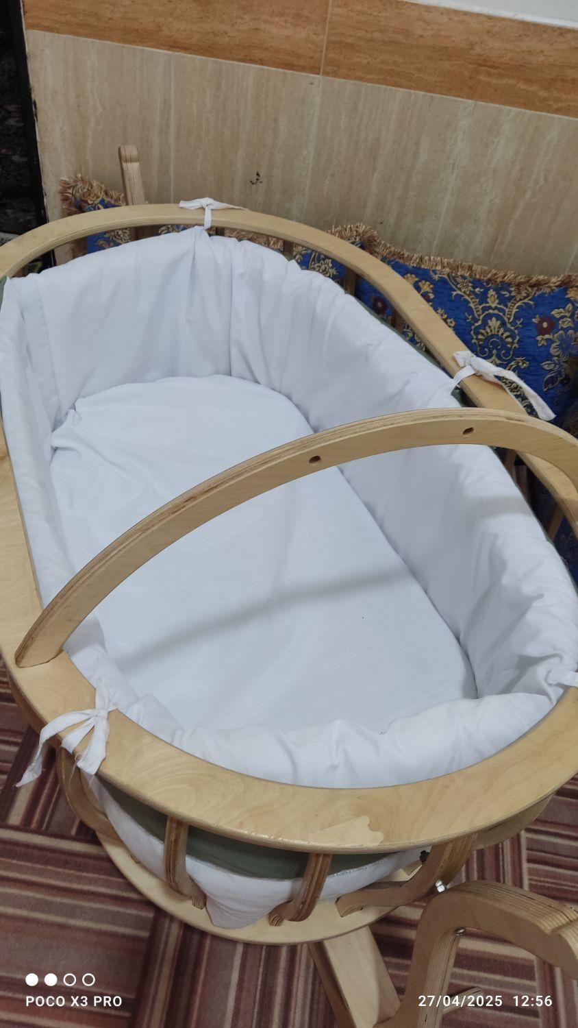 گهواره نوزادی چوبی|تخت و سرویس خواب|بندرعباس, |دیوار