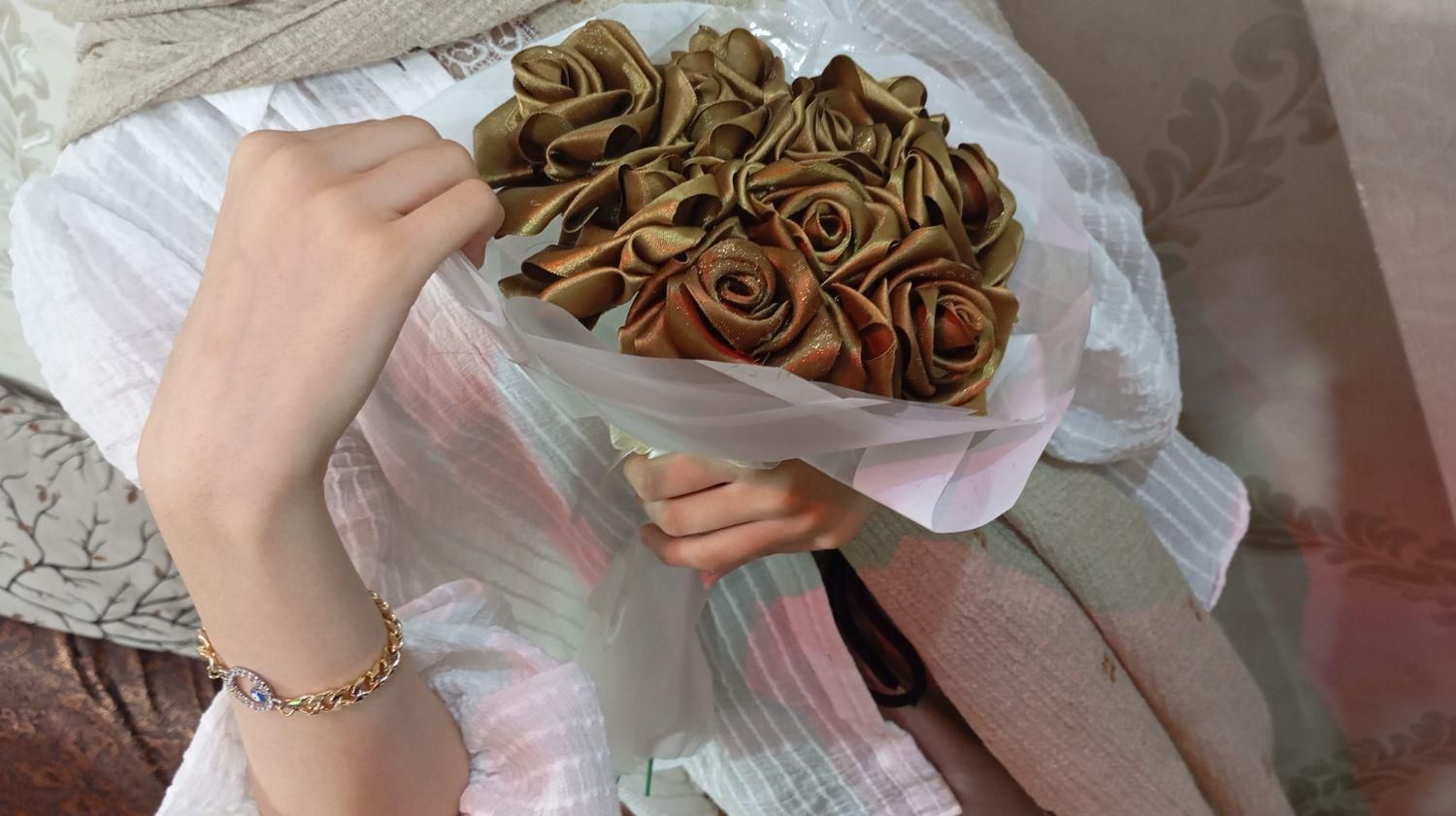 گل روبانی و پروانه ای|گل مصنوعی|دزفول, |دیوار