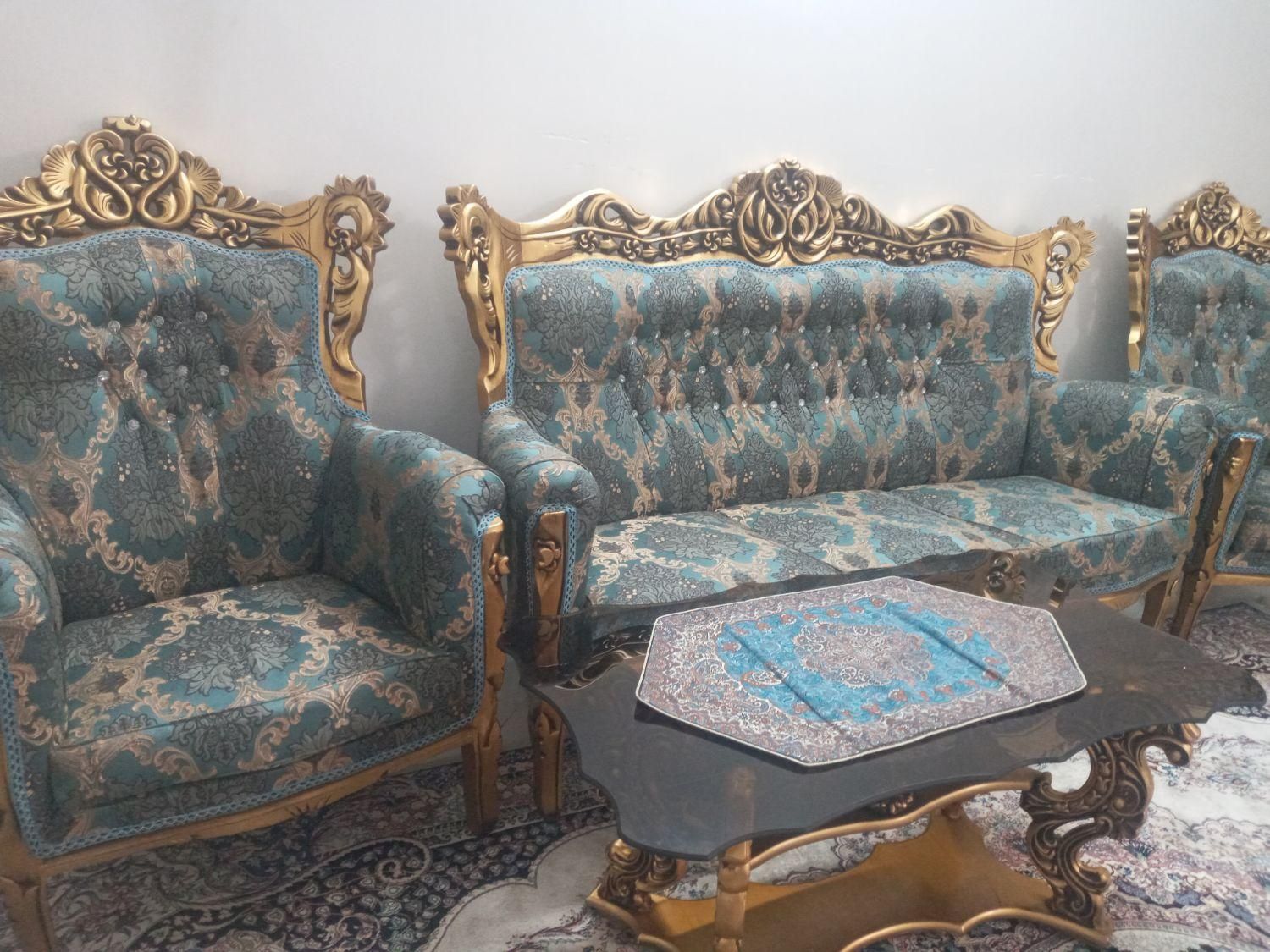 مبلمان سلطنتی|مبلمان خانگی و میز عسلی|ساوه, |دیوار