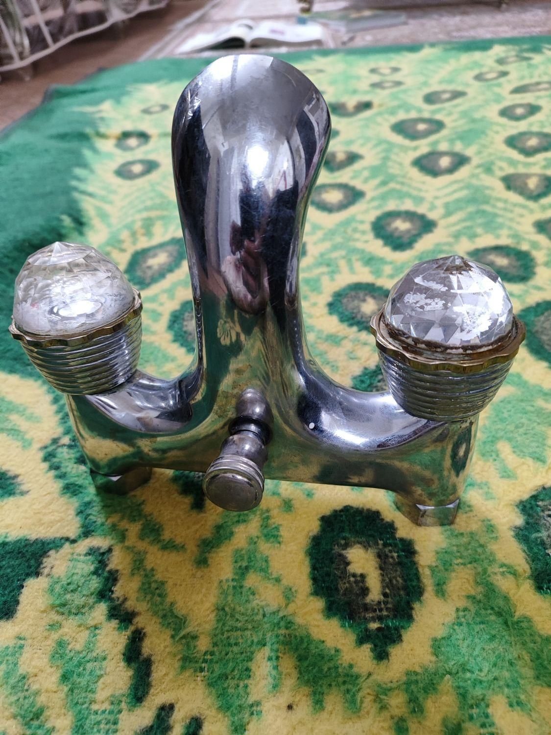 شیر دوش حمام|لوازم سرویس بهداشتی|فولادشهر, ورزشگاه فولادشهر|دیوار