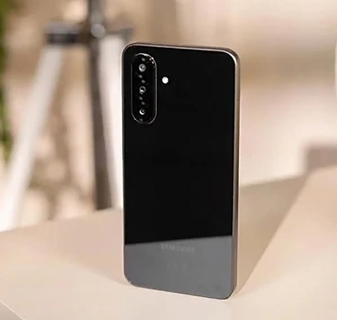سامسونگ آ۲۶ Samsung A26 عابدزاده پلاک 302|موبایل|شیراز, ملاصدرا|دیوار
