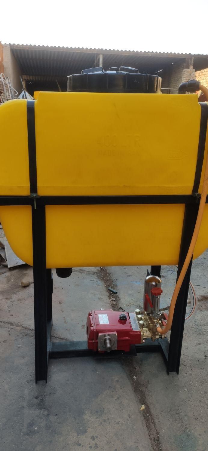 سمپاش ۴۰۰ و ۶۰۰ لیتری تراکتور|ماشینآلات صنعتی|فسا, |دیوار