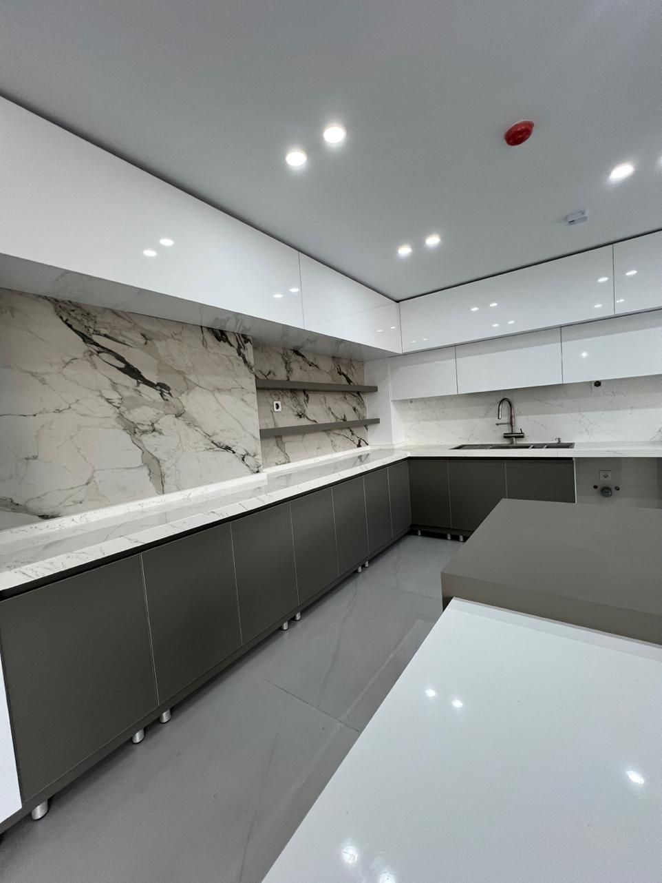 تکواحدی ۱۵۵متر۳خواب / صفر /متریال برند|فروش آپارتمان|شاهین‌شهر, عطار|دیوار