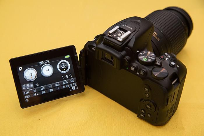فروش  دوربین عکاسی Nikon D5500 با لنز 18-55|دوربین عکاسی و فیلم‌برداری|زرند, |دیوار
