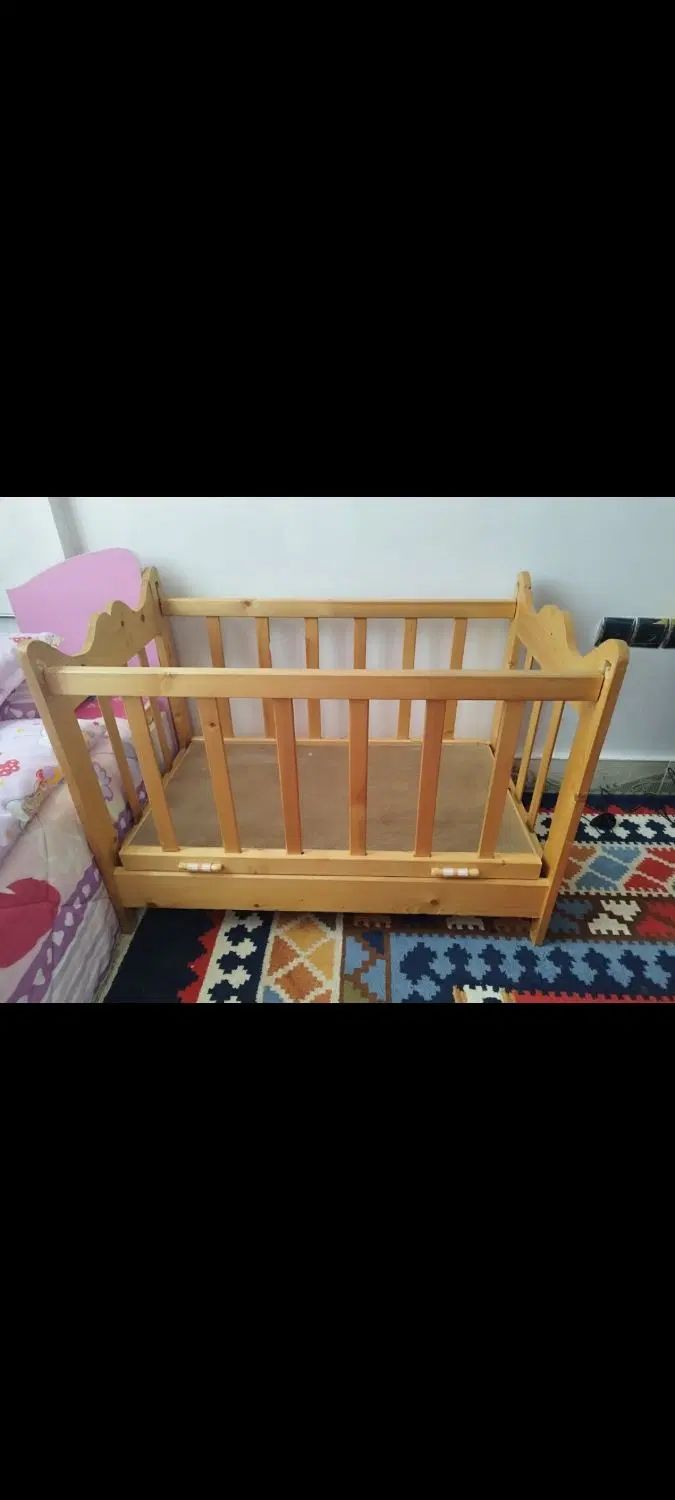 تخت گهواره دو حالته|تخت و سرویس خواب|مشهد, انقلاب|دیوار