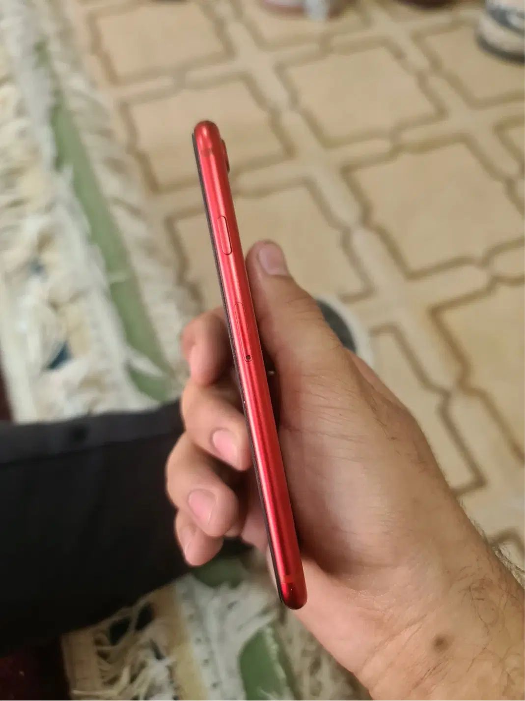 iPhone SE 2020 128 Gb|موبایل|اصفهان, نصرآباد|دیوار