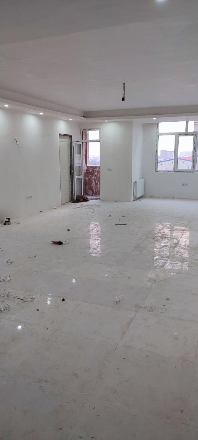 فروش آپارتمان 95 متری سندار باپارکینگ اسانسور.|فروش آپارتمان|صباشهر, |دیوار