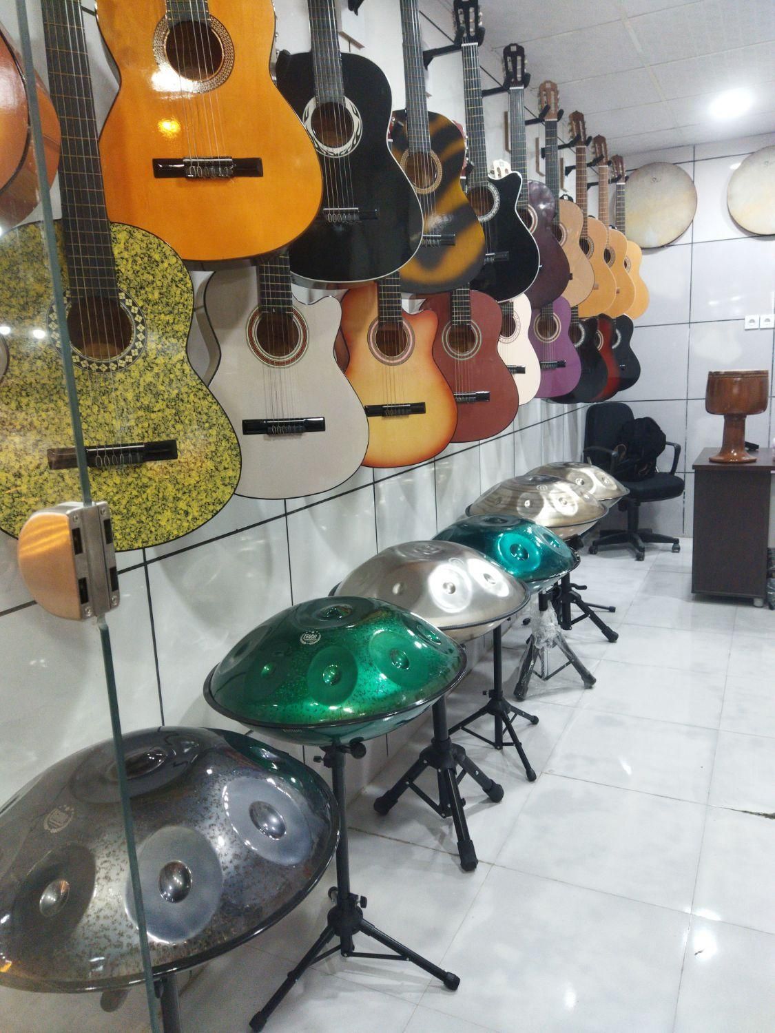 گیتار یاماها c40 و c70|گیتار، بیس، امپلیفایر|بوشهر, |دیوار