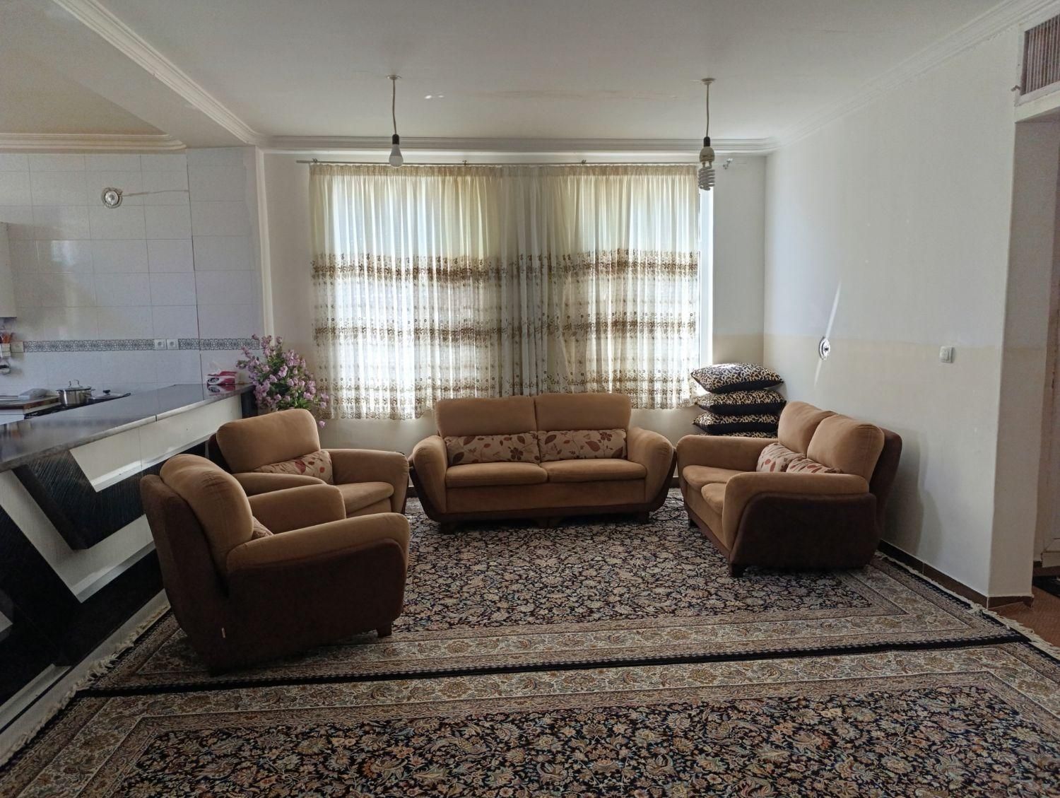 اجاره روزانه/هفتگی/ماهانه ویلا ۱۳۰ متری|اجارهٔ کوتاه‌مدت ویلا و باغ|سی‌سخت, |دیوار