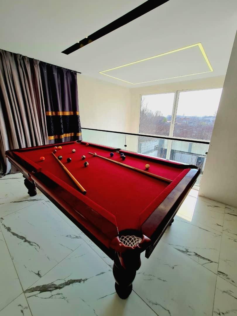 اجاره باغ سرپوشیده آبگرم بیلیارد|اجارهٔ کوتاهمدت ویلا و باغ|تهران, چیتگر جنوبی|دیوار