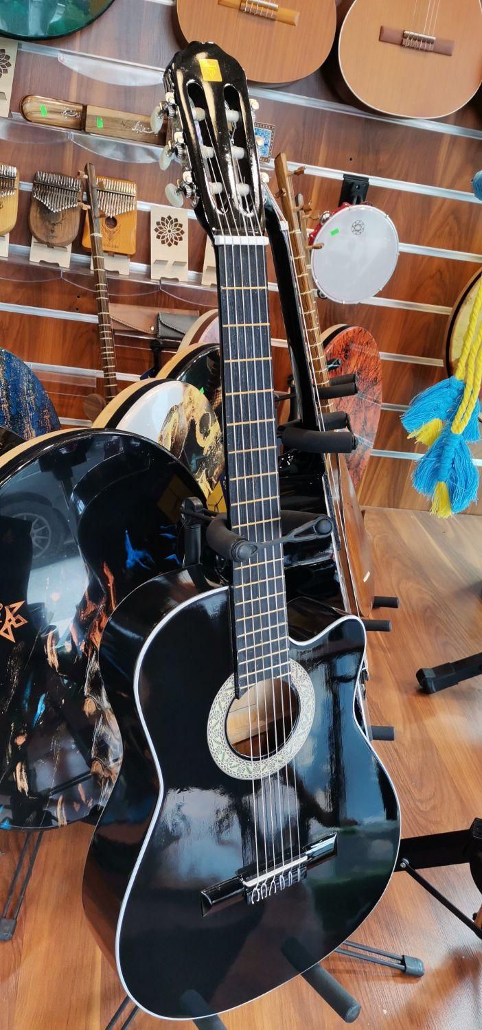 گیتار کلاسیک دیاموند/ایرانی|گیتار، بیس، امپلیفایر|نوشهر, |دیوار
