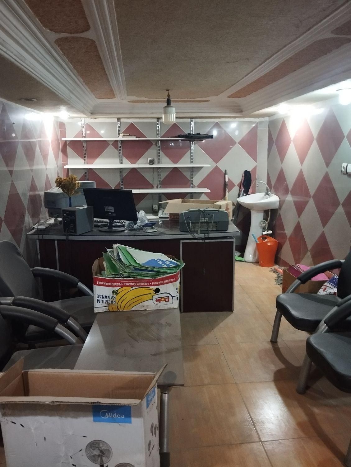 فروش مغازه ۳۷ متری در خیابان اصلی نبش عباسی|فروش مغازه و غرفه|اهواز, زیتون کارمندی|دیوار