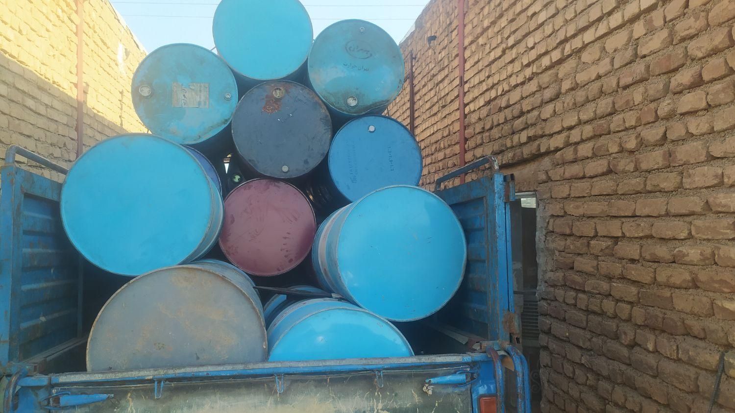 بشکه فلزی، پلاستیکی درب باز وبسته|مصالح و تجهیزات ساختمان|کوهدشت, |دیوار