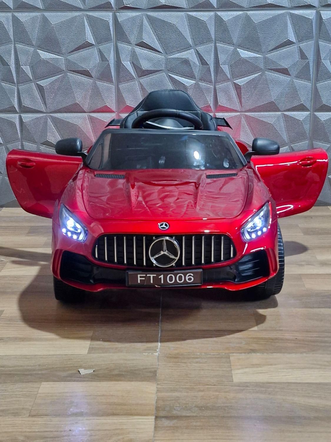 ماشین شارژی بنز ۴ موتوره FT|اسباب‌بازی بچه|قم, کیوانفر|دیوار