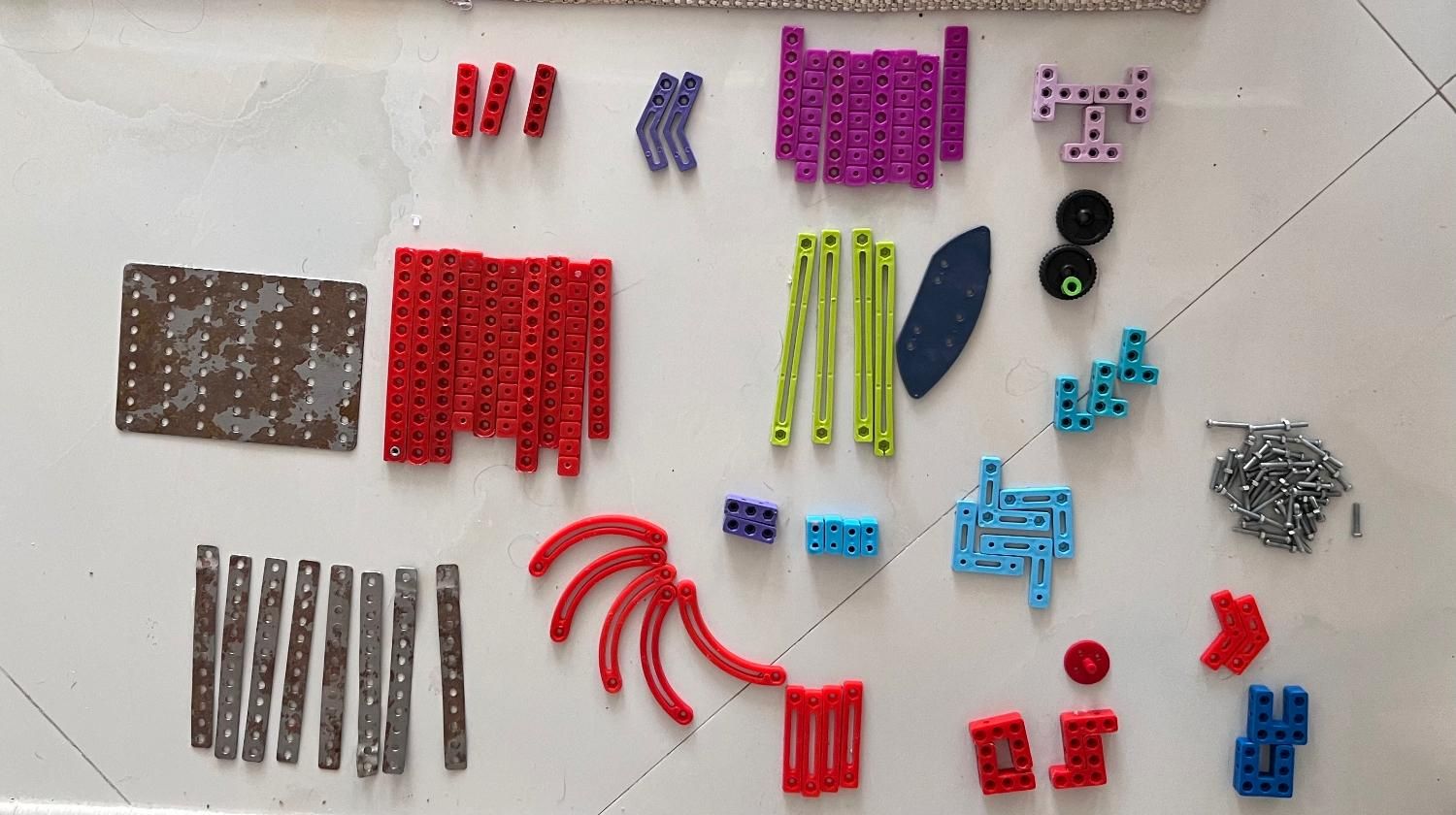 وسایل رباتیک|اسباب‌‌بازی|مشهد, شهید فرامرز عباسی|دیوار