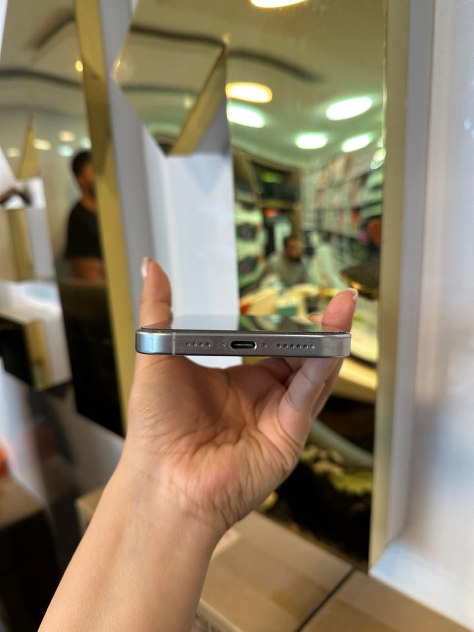 اپل iPhone 16 Pro Max با حافظهٔ ۲۵۶ گیگابایت|موبایل|شیراز, زند|دیوار