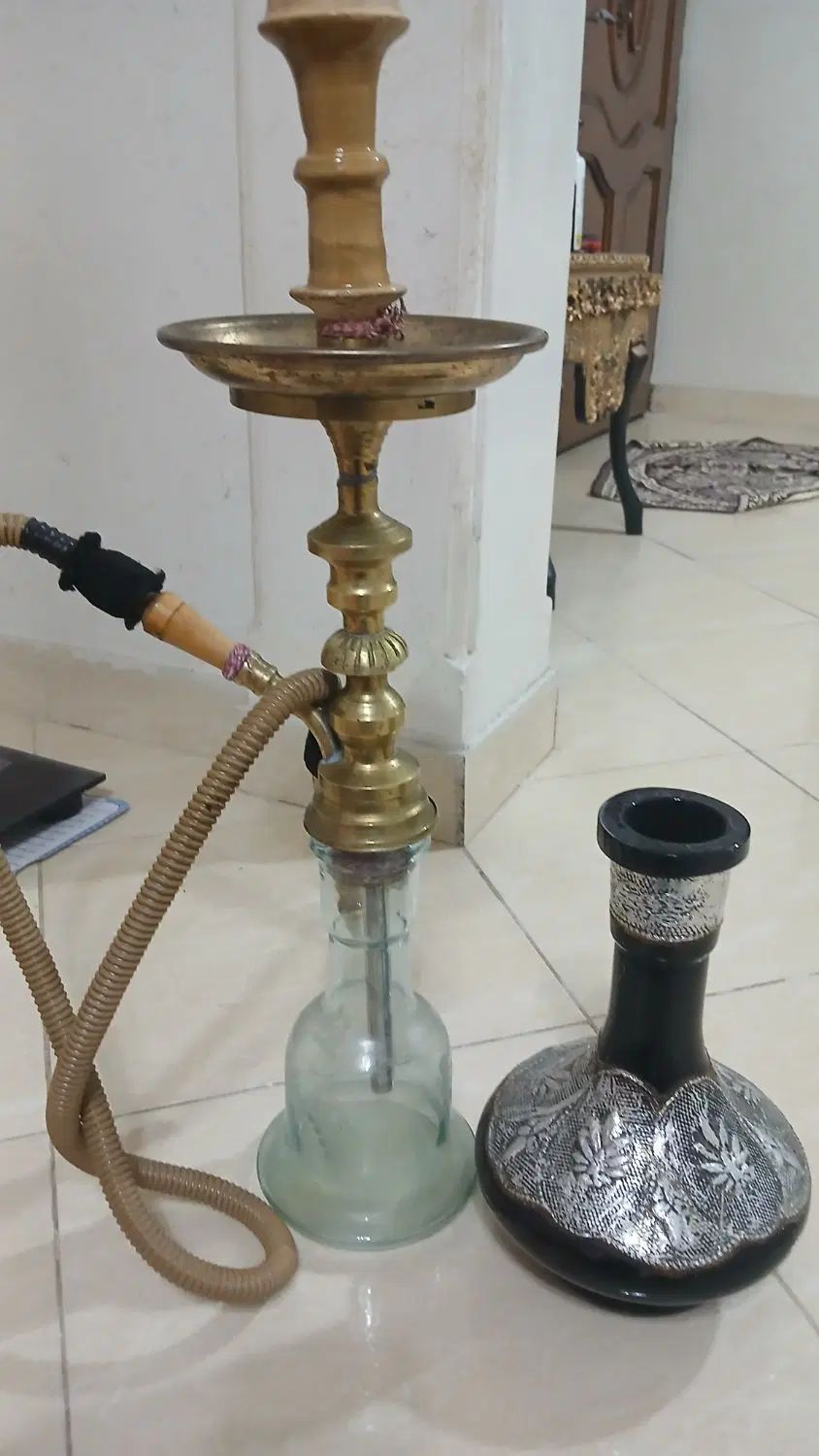 قلیان مارک معماریان کلا 5بار استفاده شده تنه برنجی|کلکسیون و سرگرمی|تهران, علی‌آباد|دیوار