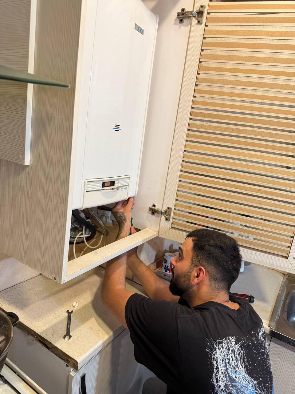 نصب و تعمیر پکیج اسپیلت تخصصی تضمینی|خدمات پیشه و مهارت|شیراز, شهرک والفجر|دیوار