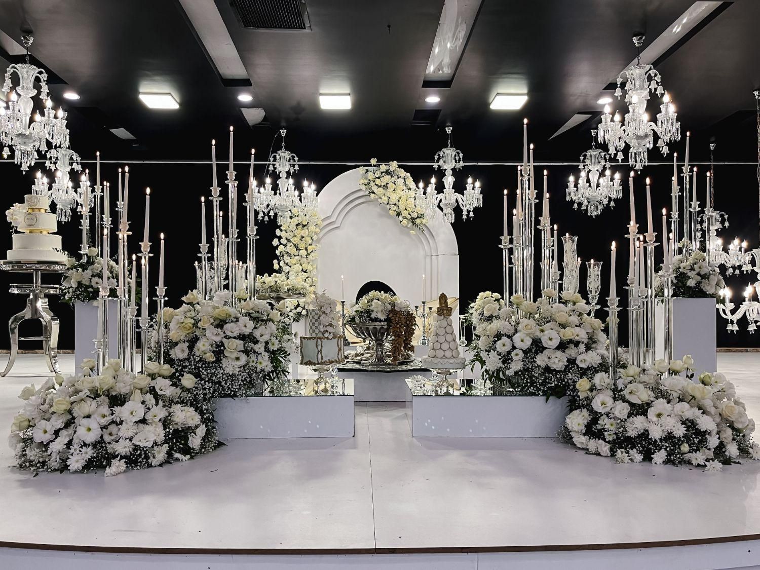 عمارت باغ تالار عقد عروسی فضای باز چمن|خدمات پذیرایی، مراسم|اصفهان, بهارستان|دیوار