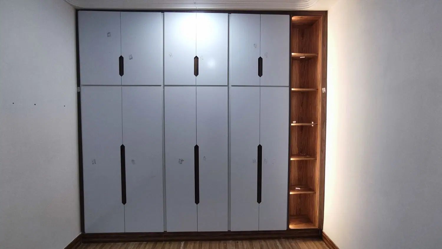طراحی واجراونصب کابینت کمد دیواری تی وی وال وقرنیز|جاکفشی، کمد، دراور|جم, |دیوار