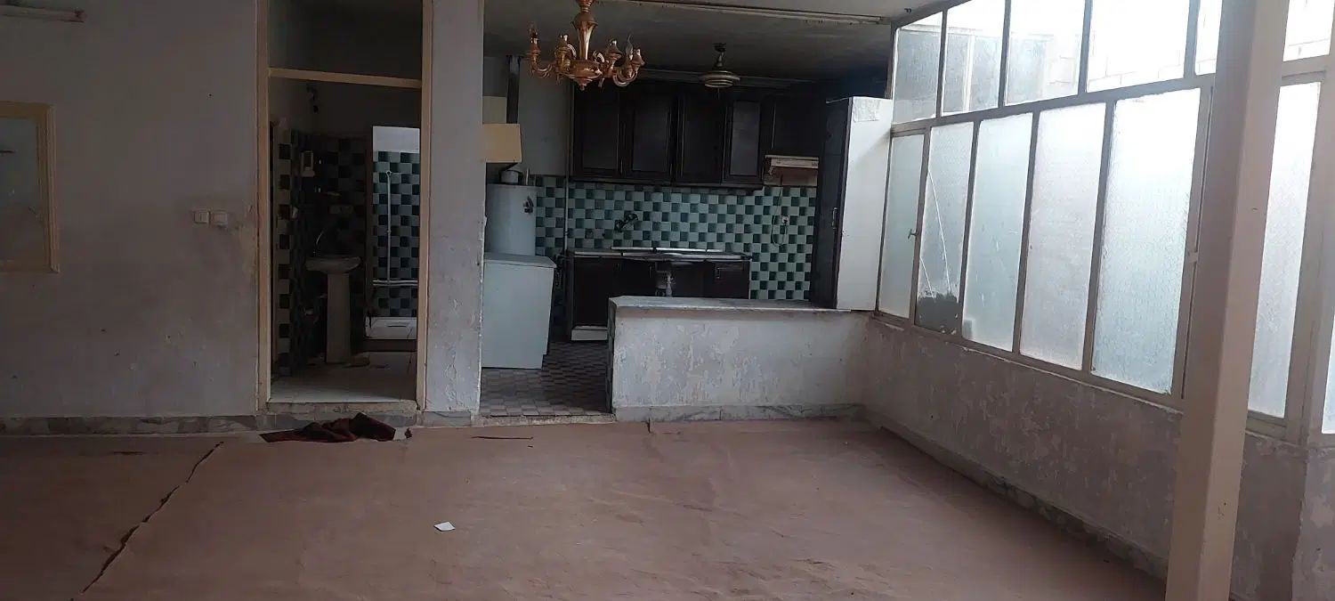 اجاره ۱۶۰ متری در حسین‌آباد|اجارهٔ دفتر صنعتی، کشاورزی، تجاری|کرج, حسین‌آباد|دیوار