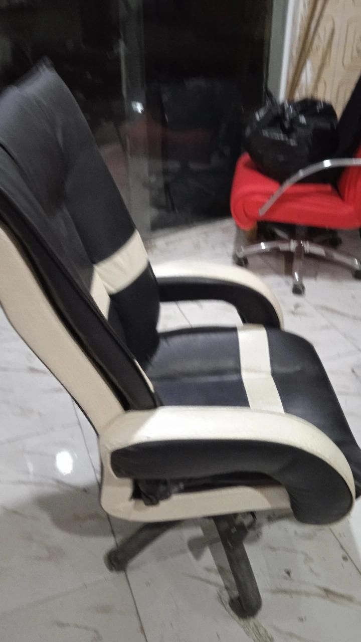 تعمیرات انواع صندلی اداری و خانگی|خدمات پیشه و مهارت|سبزوار, امام خمینی (ناوی)|دیوار