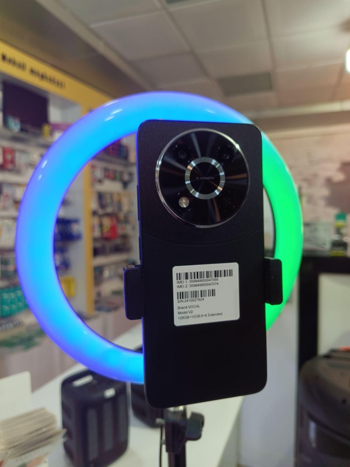 وکال v2 با حافظهٔ ۱۲۸ گیگابایت.ram 12|موبایل|مشهد, طبرسی شمالی|دیوار
