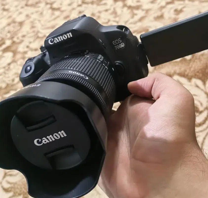 دوربین عکاسی و فیلمبرداری کنون canon 700d|دوربین عکاسی و فیلم‌برداری|مشهد, حرم مطهر رضوی|دیوار