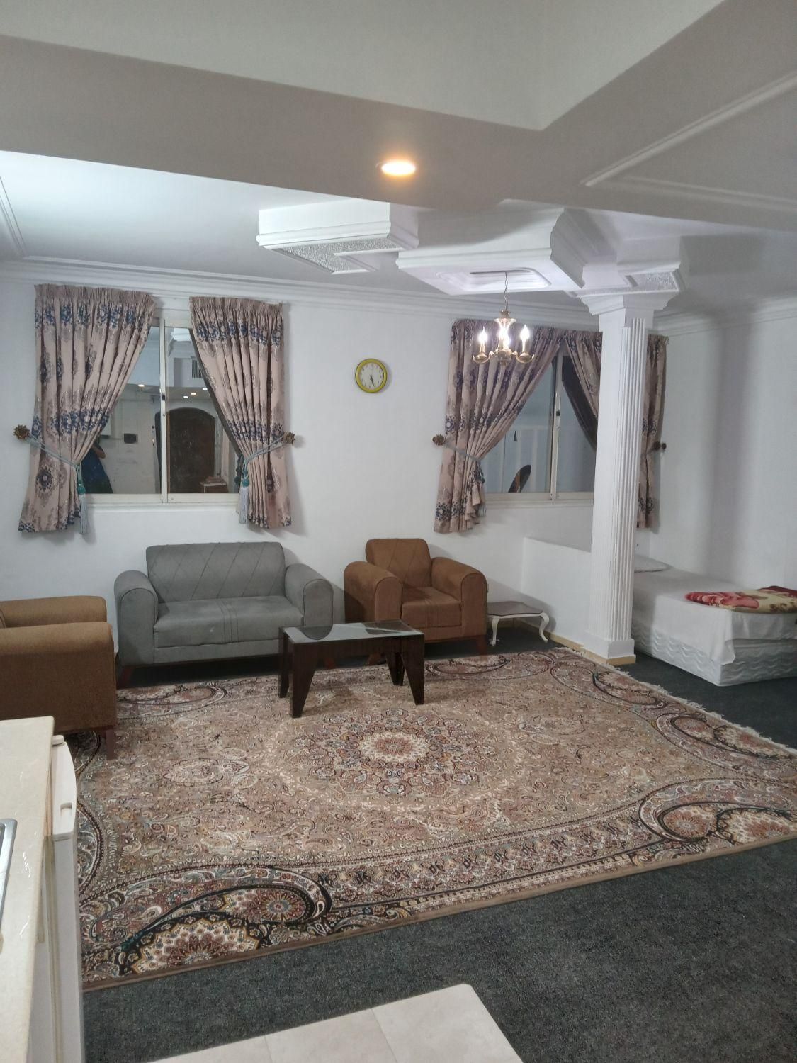 هتل آپارتمان ستاره شب واقع در خیابان امام رضا|اجارهٔ کوتاه‌مدت آپارتمان و سوئیت|مشهد, کوشش|دیوار