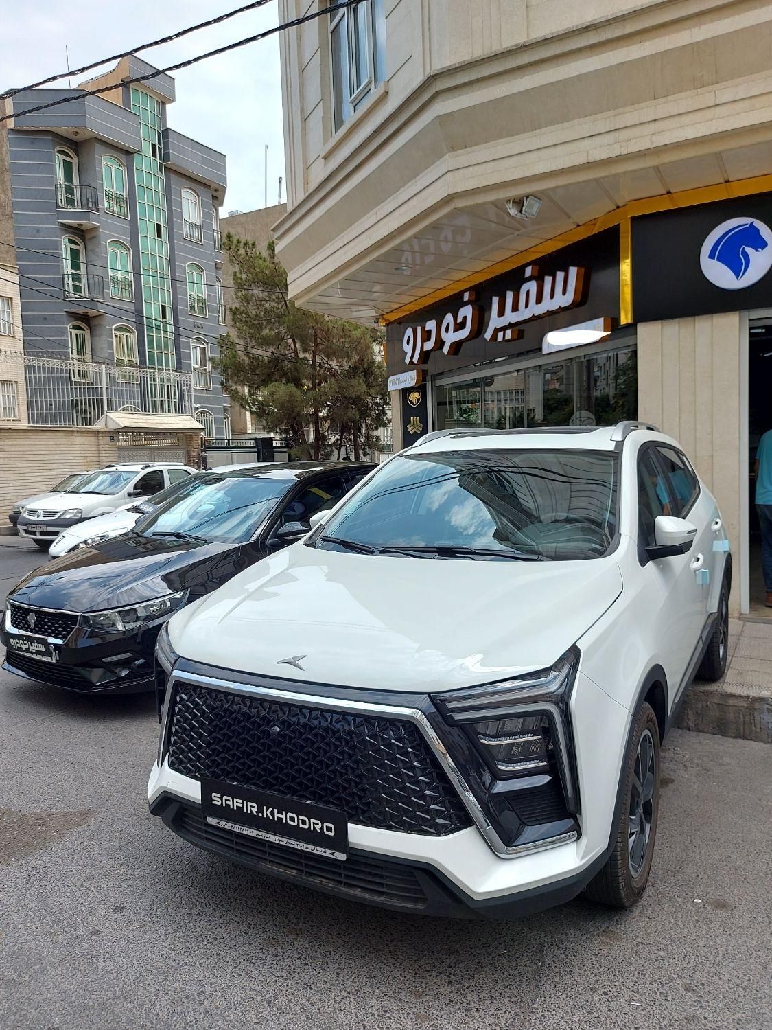 *کی ام سی KMC X5 صفر کیلومتر تحویل فوری مدل1404*|خودرو سواری و وانت|تهران, فردوس|دیوار