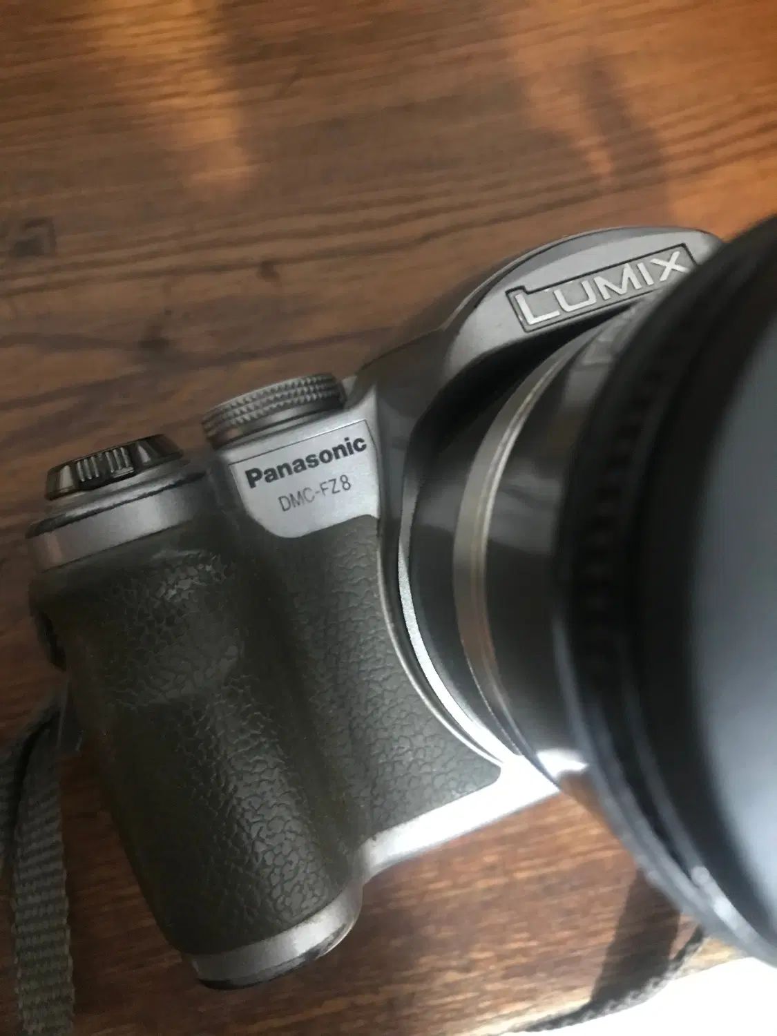 دوربین عکاسی و فیلمبرداری Panasonic Lumix FZ8|دوربین عکاسی و فیلم‌برداری|کرج, حسین‌آباد|دیوار