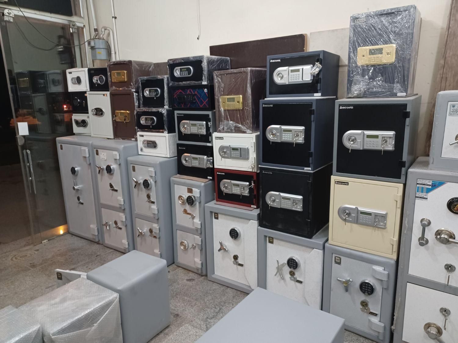 گاوصندوق.بااصالت.      خرید.فروش.گاو صندوق|ابزارآلات|اصفهان, شیخ اشراق|دیوار