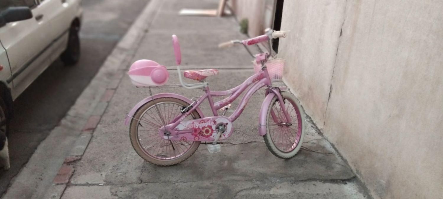دوچرخه دخترونه.سایز۲۰.خیلی کم استفاده شده.|دوچرخه، اسکیت، اسکوتر|تبریز, |دیوار