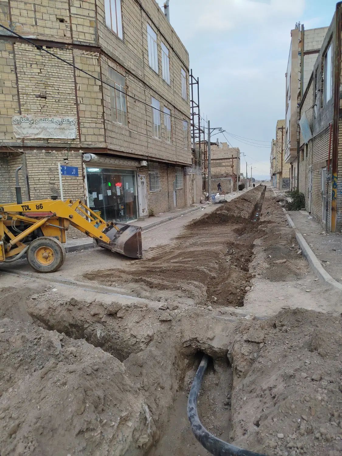 اجاره بیل مکانیکی بکهو.. منزل آباد الهیه .چاهشک|خدمات حمل و نقل|مشهد, الهیه|دیوار