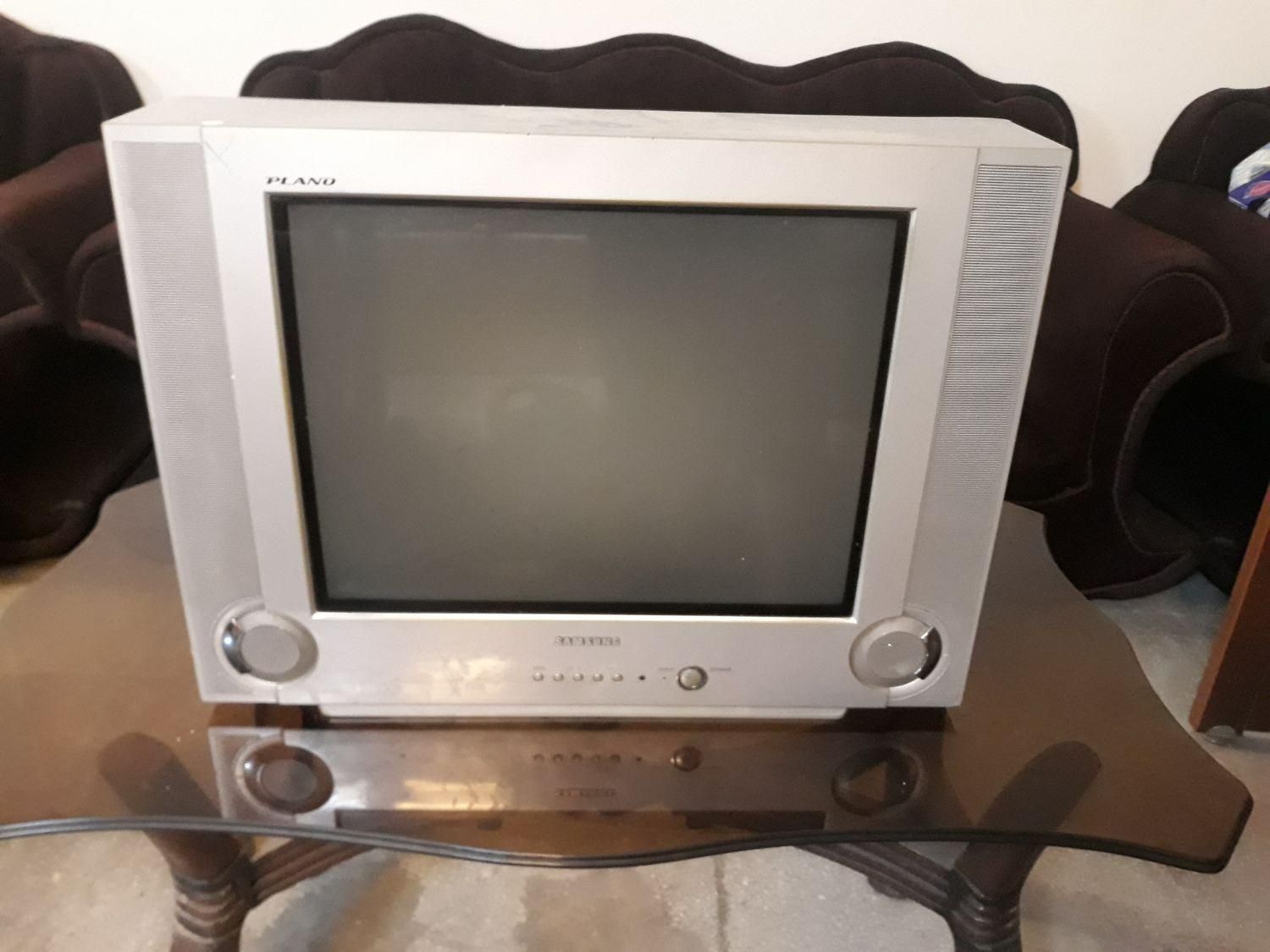 یک تلویزیون سامسونگ در حد با قیمت مناسب|تلویزیون و پروژکتور|بروجرد, |دیوار