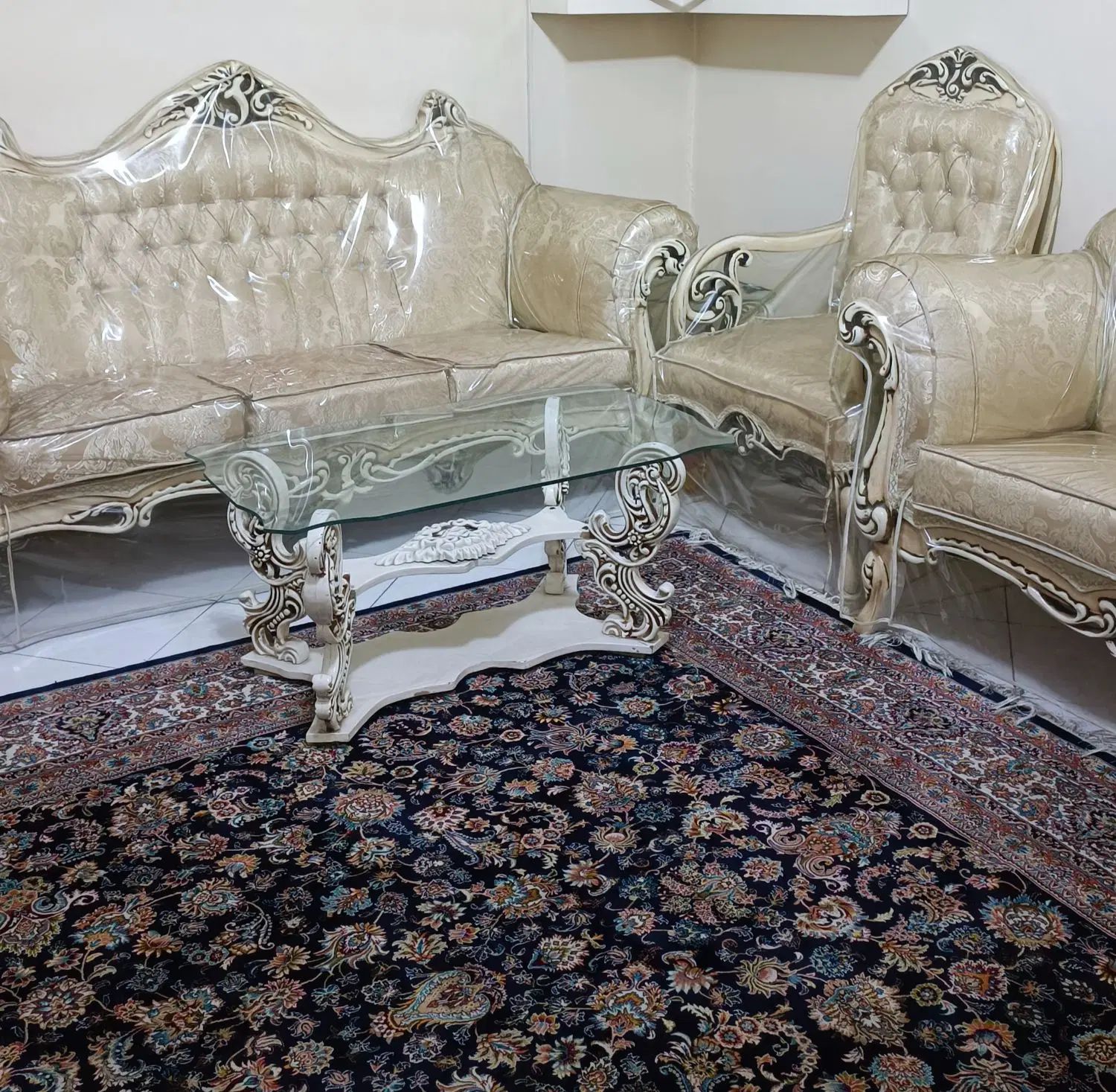 مبل هفت نفره|مبلمان خانگی و میز عسلی|تهران, نیکنام|دیوار