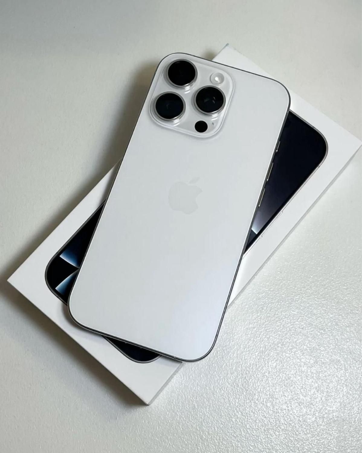 اپل iPhone 16 Pro Max با حافظهٔ ۲۵۶ گیگابایت|موبایل|کرج, عظیمیه|دیوار