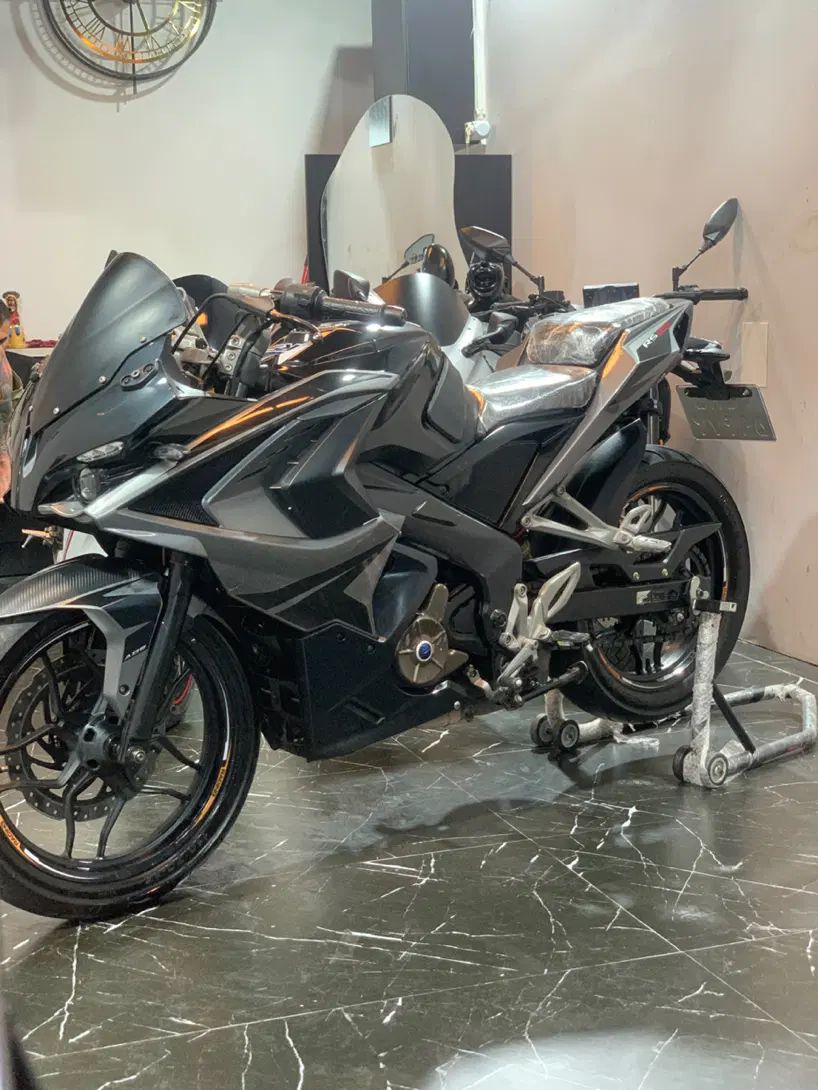 rs200 مدل۱۳۹۷|موتورسیکلت|رشت, گلسار|دیوار